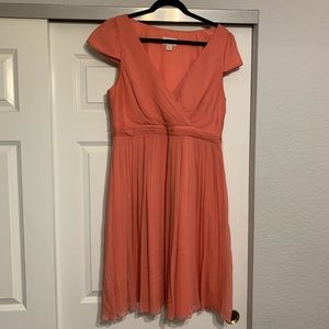 Cocktail chiffon dress.